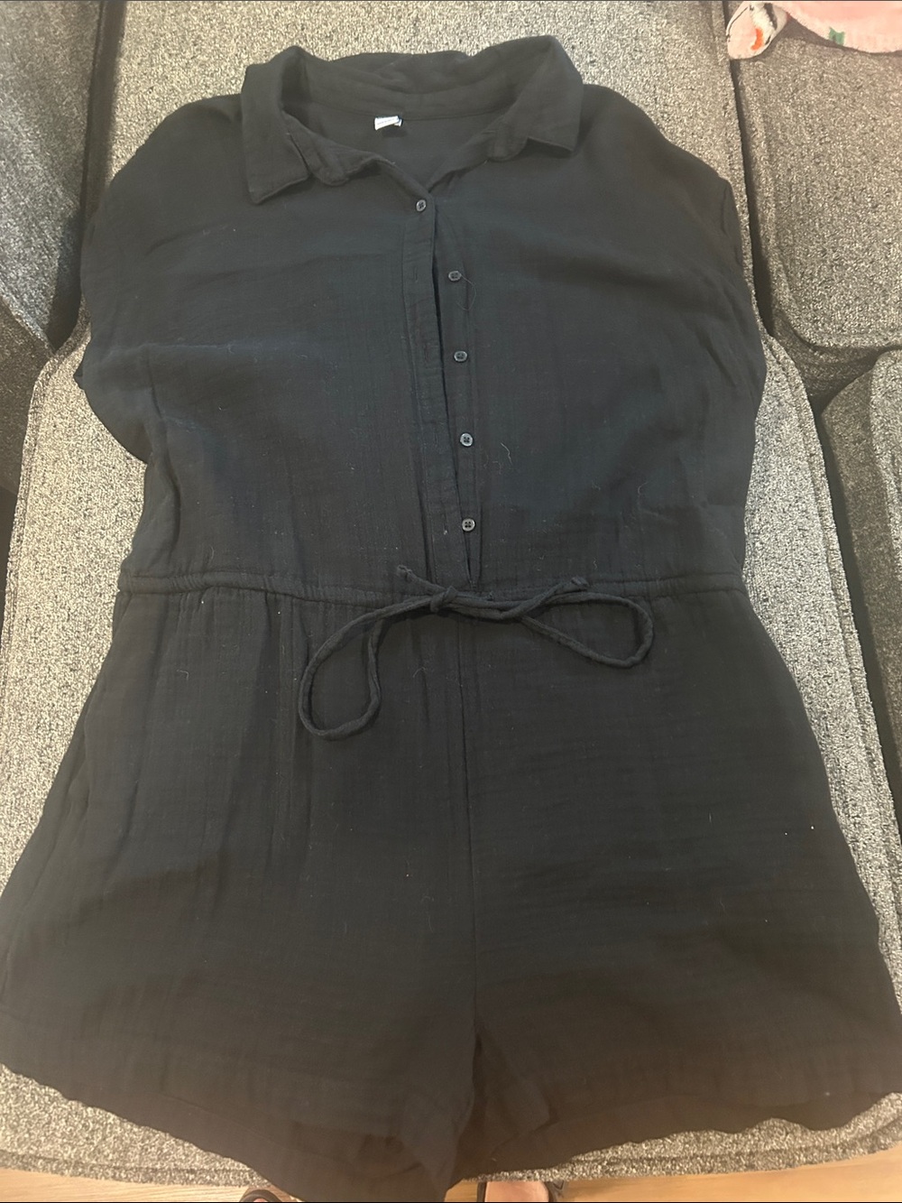 Old Navy Black Short-Sleeve Tie-Waist Romper